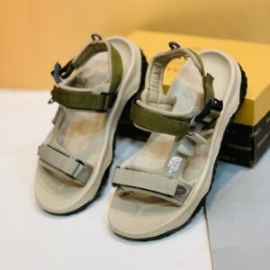 Alternative view of The North Face Sandel - Khaki