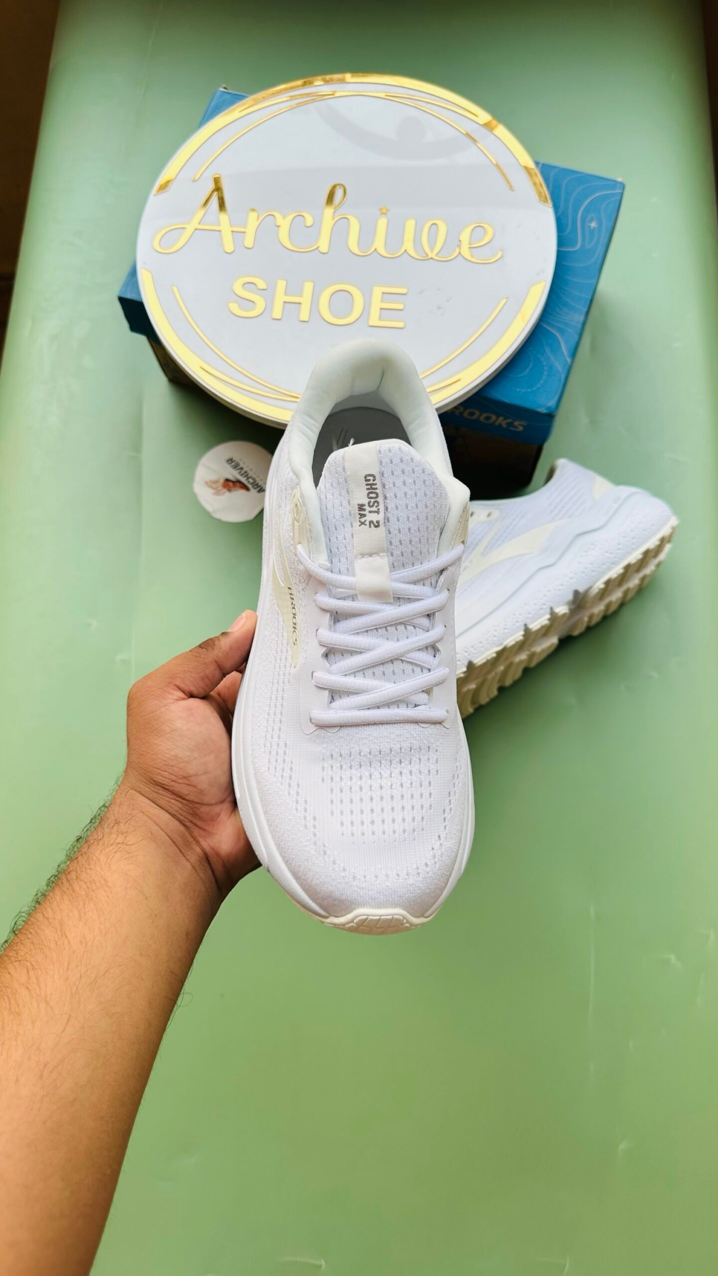 Brook Ghost Max2 - White - Image 7