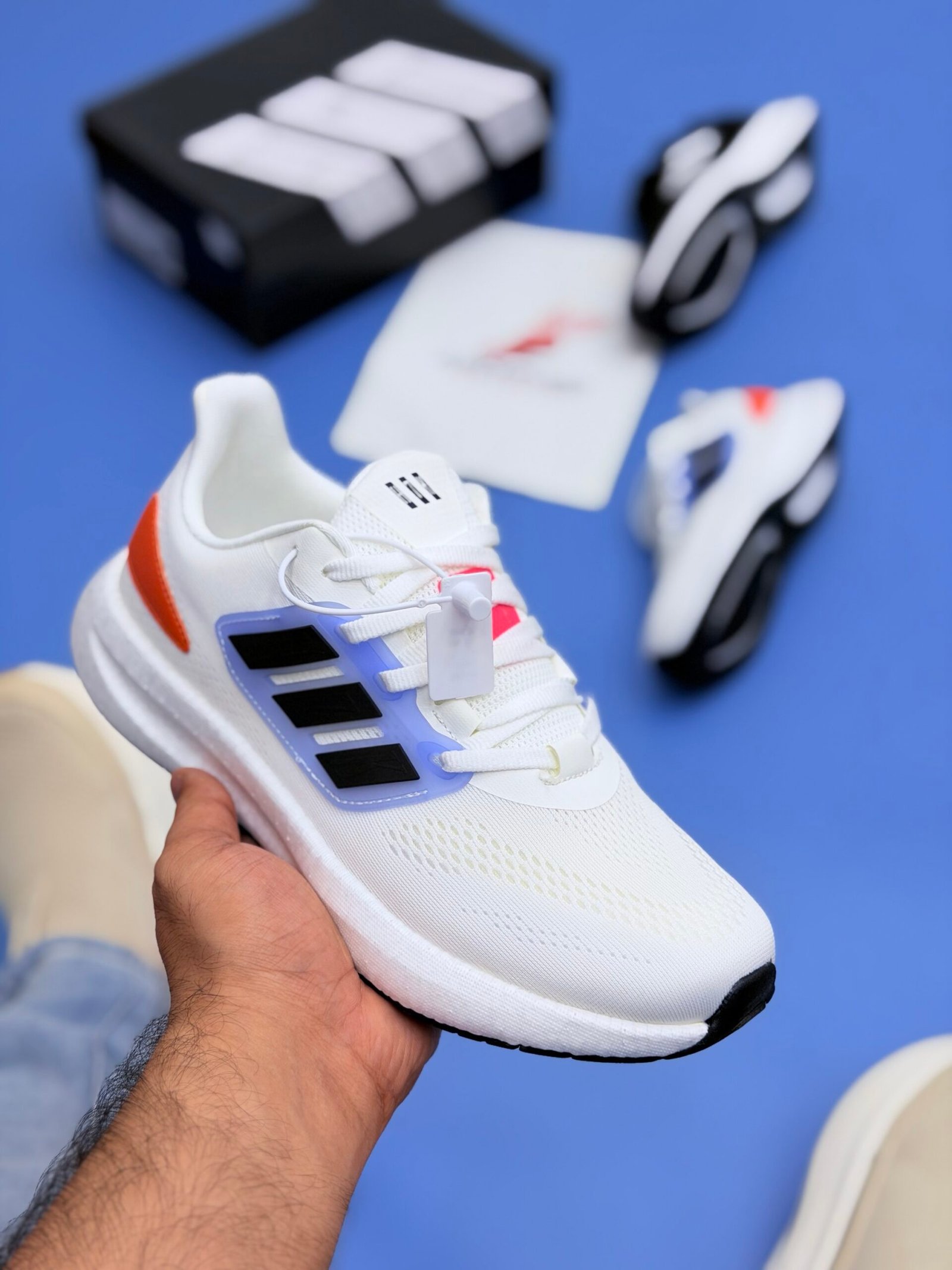 Adi’s Ultra Bounce - White - Image 2