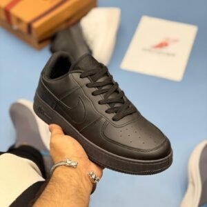 Alternative view of StreetForce Black