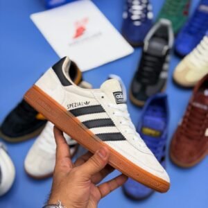 Spzl Classic Suede Gum Sole Sneakers - White