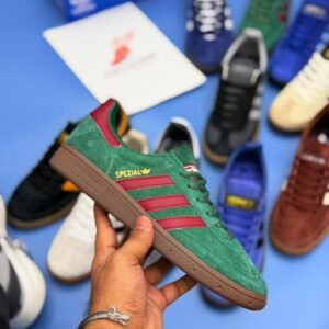 Spezial Classic Suede Gum Sole Sneakers - Green